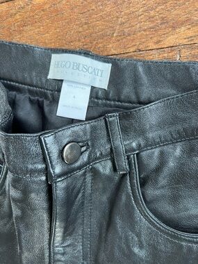 Hugo Buscati Black Leather Skirt/Bottom